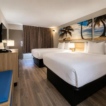Days Inn By Wyndham Fort Myers-2